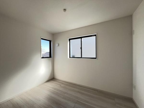 さいたま市北区本郷町1期 洋室