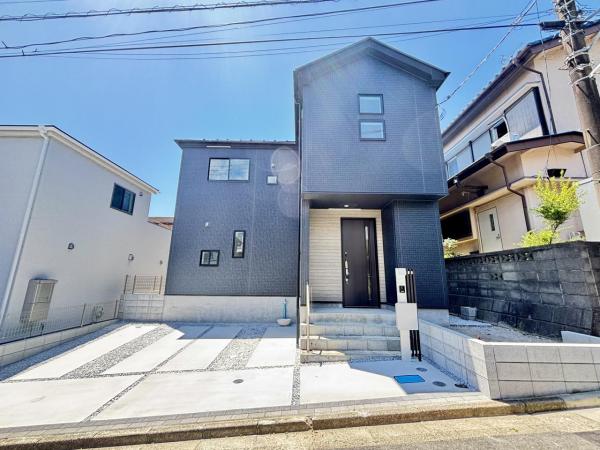 横須賀市粟田１丁目 戸建 現況写真