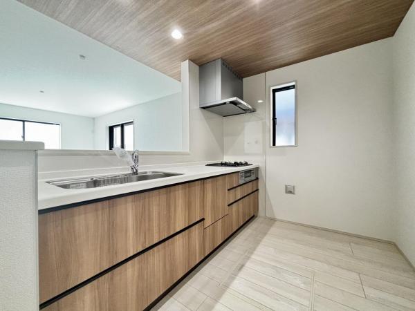 横須賀市粟田１丁目 戸建 キッチン