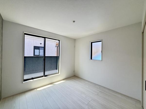 横須賀市粟田１丁目 戸建 寝室