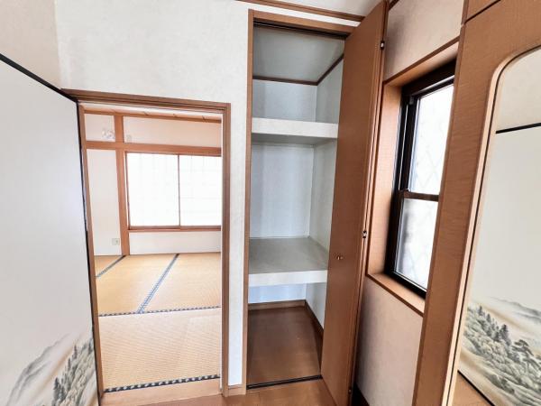 厚木市岡田２丁目 中古戸建 収納
