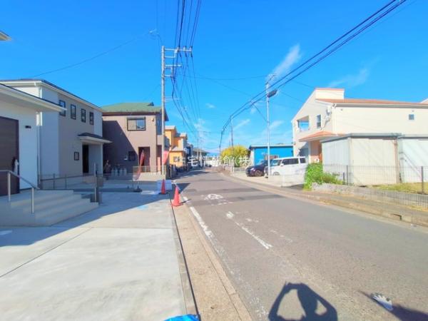 綾瀬市深谷中6丁目2233番 