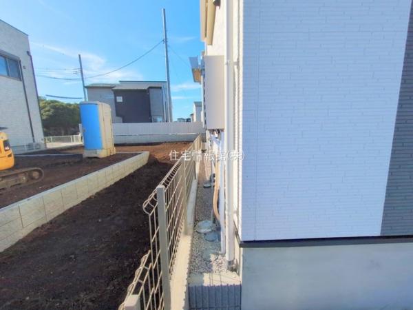 綾瀬市深谷中6丁目2233番 