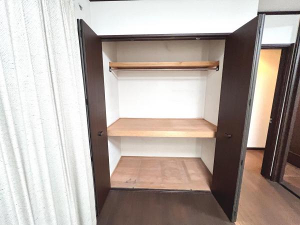 厚木市飯山南２丁目 中古戸建 収納