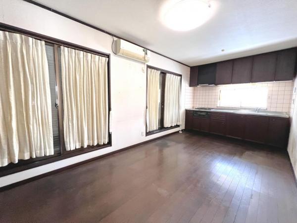 厚木市飯山南２丁目 中古戸建 ダイニング