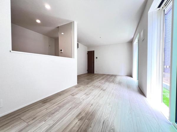 新築戸建 伊勢原市高森台１丁目 小田急線愛甲石田駅 3,280万円