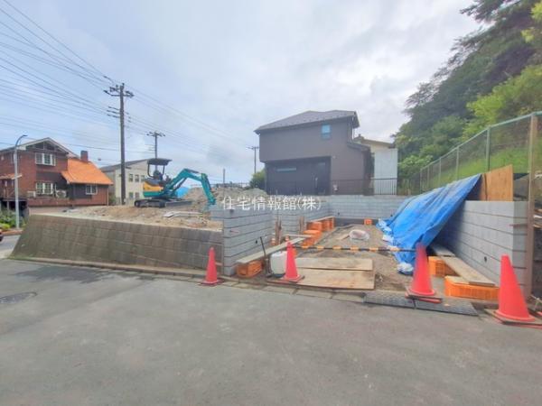 新築戸建 神奈川県横浜市金沢区釜利谷西４丁目5-1 京急本線金沢文庫駅 5,680万円