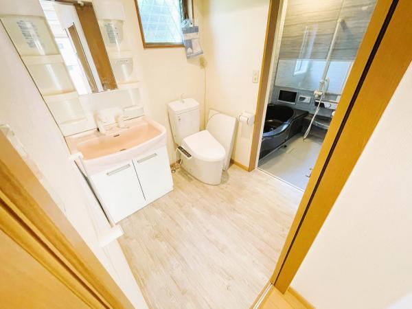 小田原市栢山 中古戸建 脱衣所