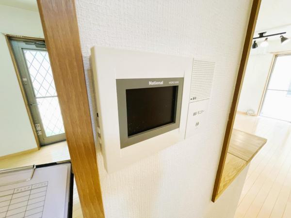 小田原市栢山 中古戸建 TVモニター付きインターフォン