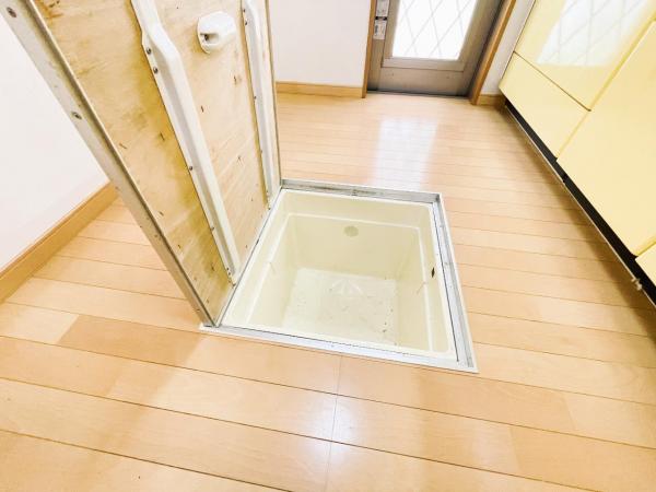 小田原市栢山 中古戸建 収納