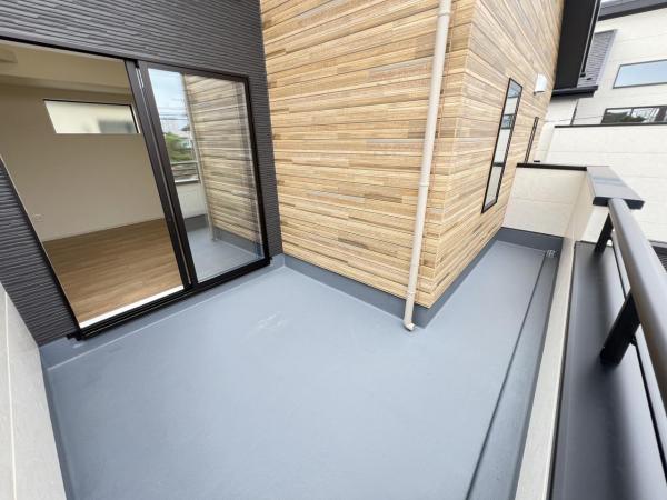 藤沢市片瀬海岸5期 バルコニー