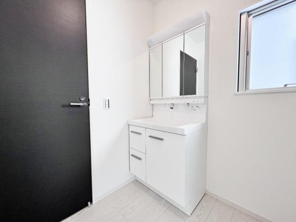 八王子市館町4期 洗面化粧台