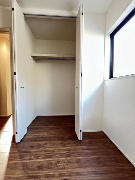 越谷市南町1期 収納