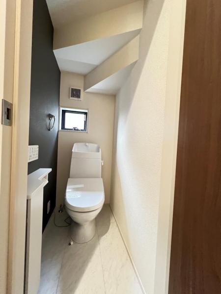 越谷市南町1期 トイレ