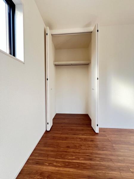 越谷市南町1期 収納