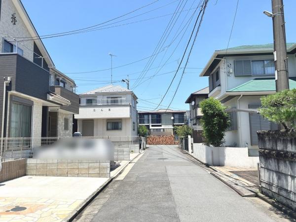 大和市上和田 中古戸建 前面道路含む現地写真