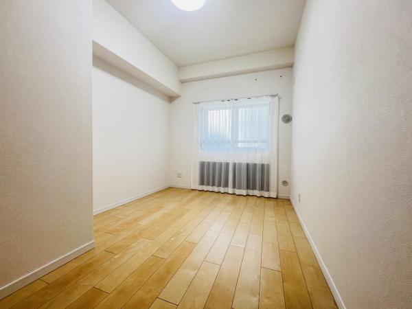 ピュアハイツ南万騎が原 洋室