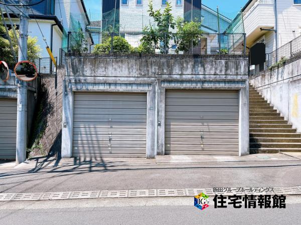 秦野市南が丘４丁目 中古一戸建 駐車場