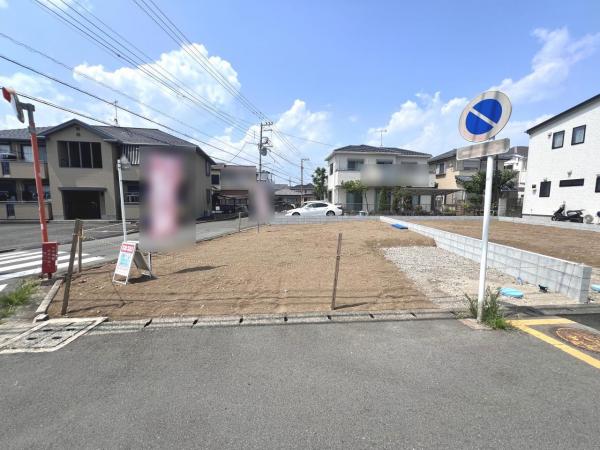 平塚市花水台 土地 前面道路含む現地写真