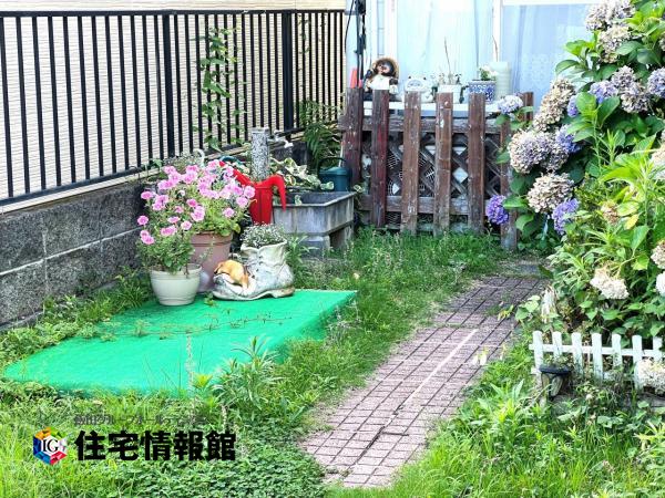 秦野市戸川 中古戸建 庭