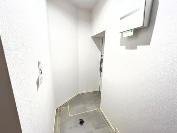 ハイラーク上大岡 玄関