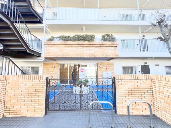 ハイラーク上大岡 外観写真