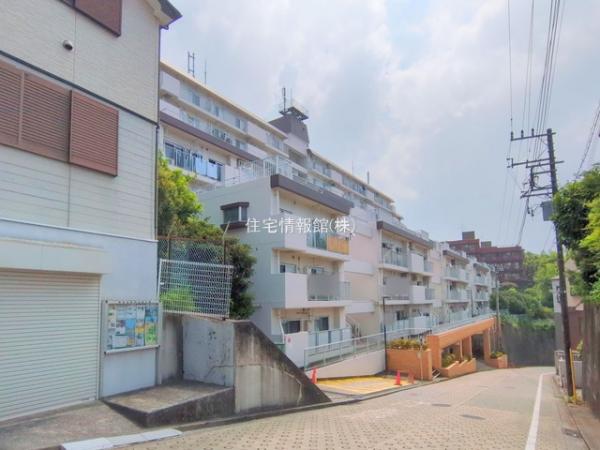 ハイラーク上大岡 