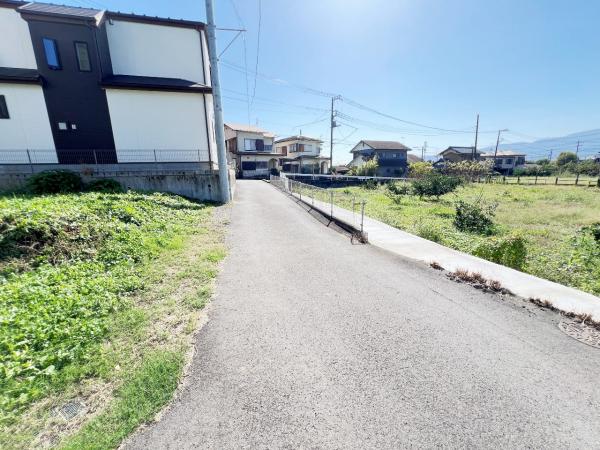 足柄上郡大井町金子 戸建 前面道路含む現地写真