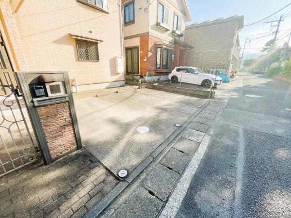 小田原市中町３丁目 中古戸建 駐車場