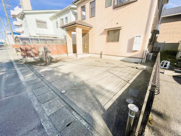 小田原市中町３丁目 中古戸建 駐車場