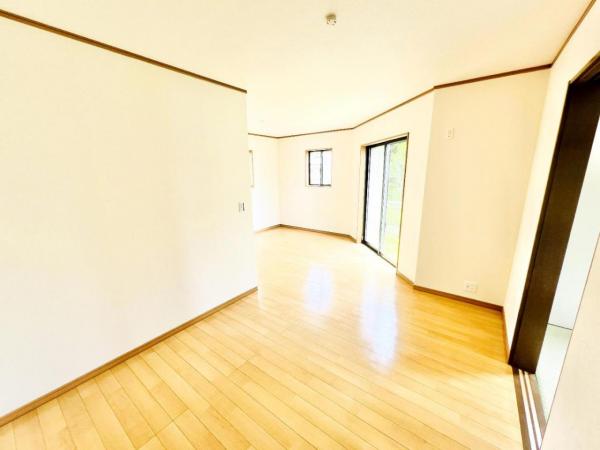 千葉市中央区生実町 中古戸建 ダイニング