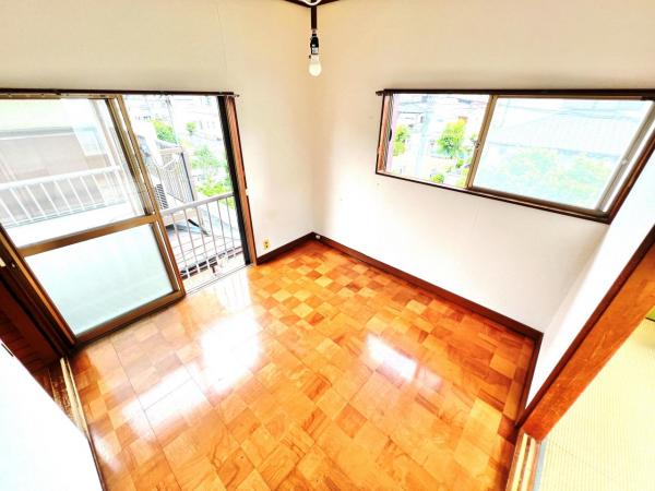 秦野市今泉 中古戸建 洋室