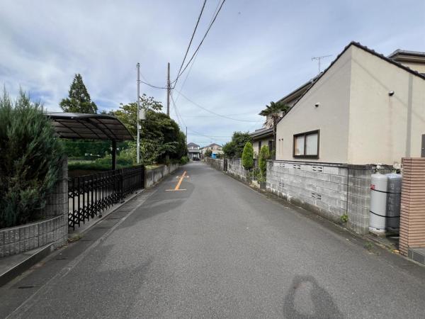 北葛飾郡松伏町13期 前面道路含む現地写真