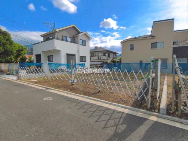 秦野市東田原25ーP1 