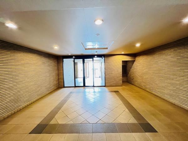 ナイスアーバン古淵 エントランスホール