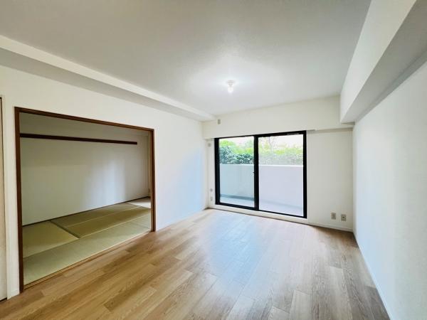 ナイスアーバン古淵 リビングダイニング