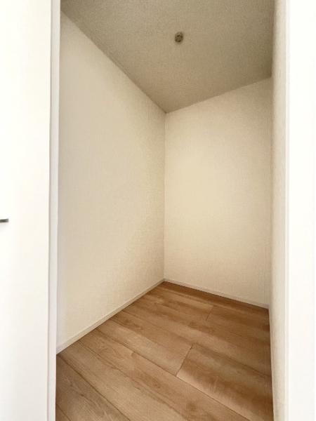 狭山市柏原 第13 ウォークインクローゼット