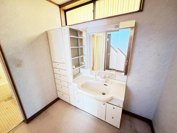 小田原市蓮正寺 中古戸建 洗面化粧台