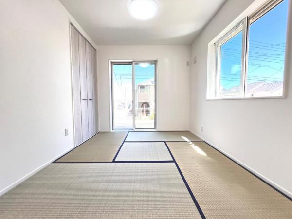 伊勢原市沼目４丁目 戸建 和室