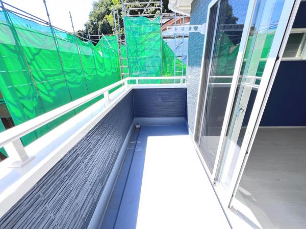 伊勢原市沼目４丁目 戸建 バルコニー