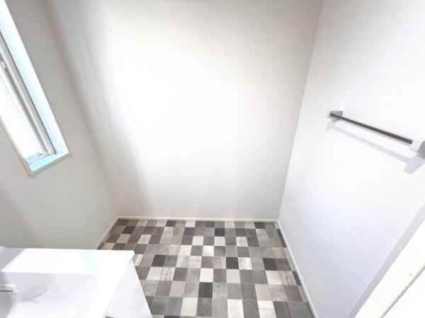 伊勢原市沼目４丁目 戸建 ランドリースペース