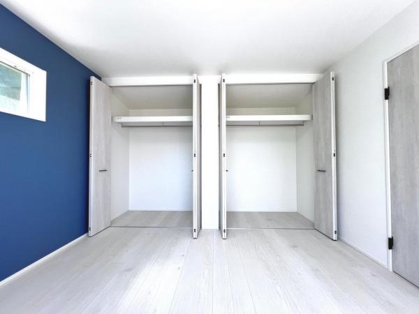 伊勢原市沼目４丁目 戸建 ウォークインクローゼット