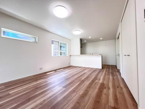 新築戸建 伊勢原市沼目４丁目 小田急線伊勢原駅 3,480万円