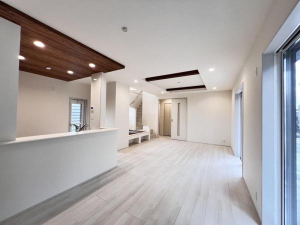 平塚市纒 ダイニングキッチン