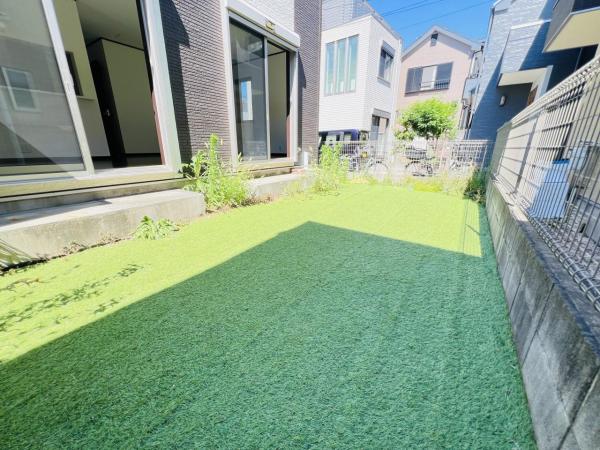 横浜市瀬谷区橋戸３丁目 中古戸建 庭