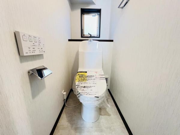 横浜市瀬谷区橋戸３丁目 中古戸建 トイレ