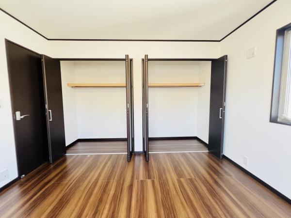 横浜市瀬谷区橋戸３丁目 中古戸建 収納