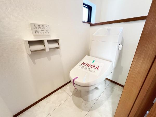 綾瀬市深谷中６丁目 戸建 トイレ