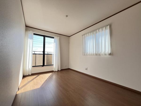 綾瀬市深谷中１丁目 戸建 寝室