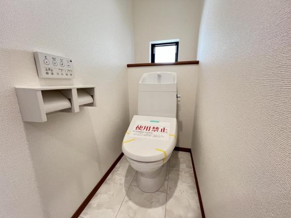 綾瀬市深谷中１丁目 戸建 トイレ